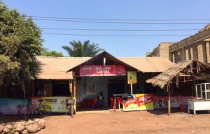 Local lunch at Micasa-es-sucasa restaurant in Mto wa Mbu